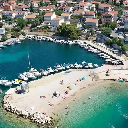 Roko Brodarica (Sibenik-Knin)