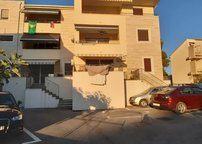 Roko * Brodarica (Sibenik-Knin)